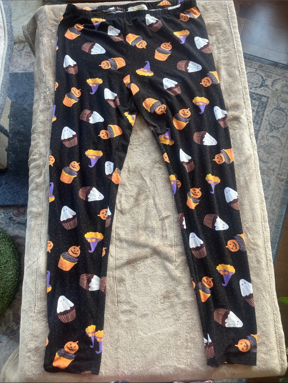 Halloween Cupcake & Ghost Print Black Leggings